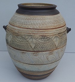 vase décoré diamètre: 25 cm